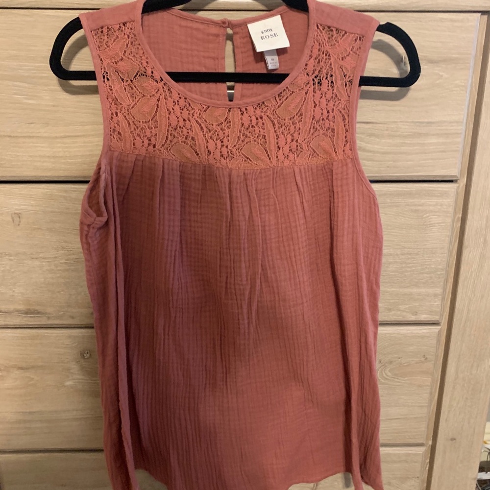 Sleeveless top